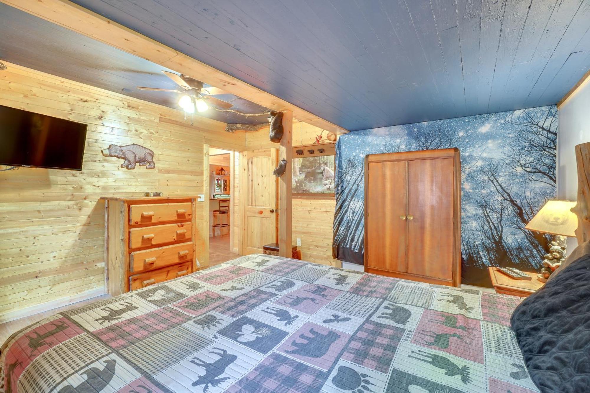 Just Fur Relaxin Sevierville Cabin With Hot Tub! Exterior foto